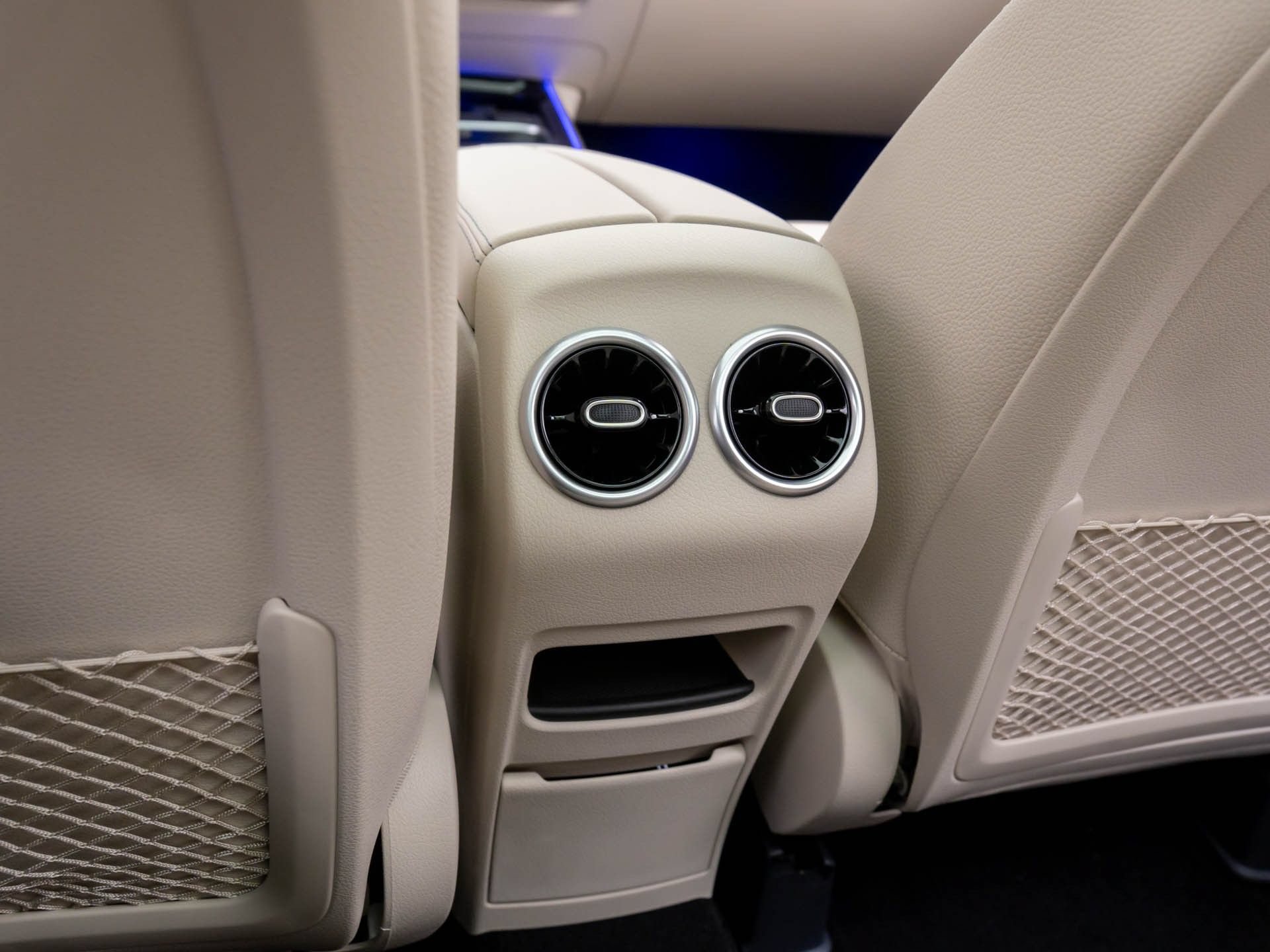 New 2026 Mercedes-Benz GLB 250 4MATIC image 21