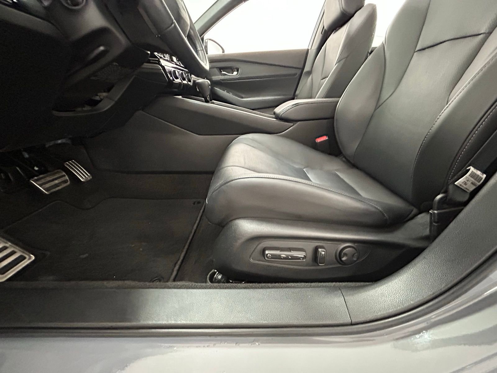 Used 2023 Honda Accord Sport image 31