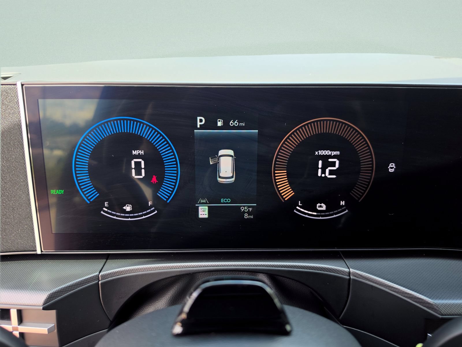 New 2026 Hyundai Santa Fe SEL FWD image 33
