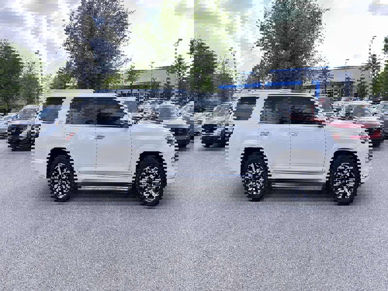 Used 2016 Toyota 4Runner Limited image 7