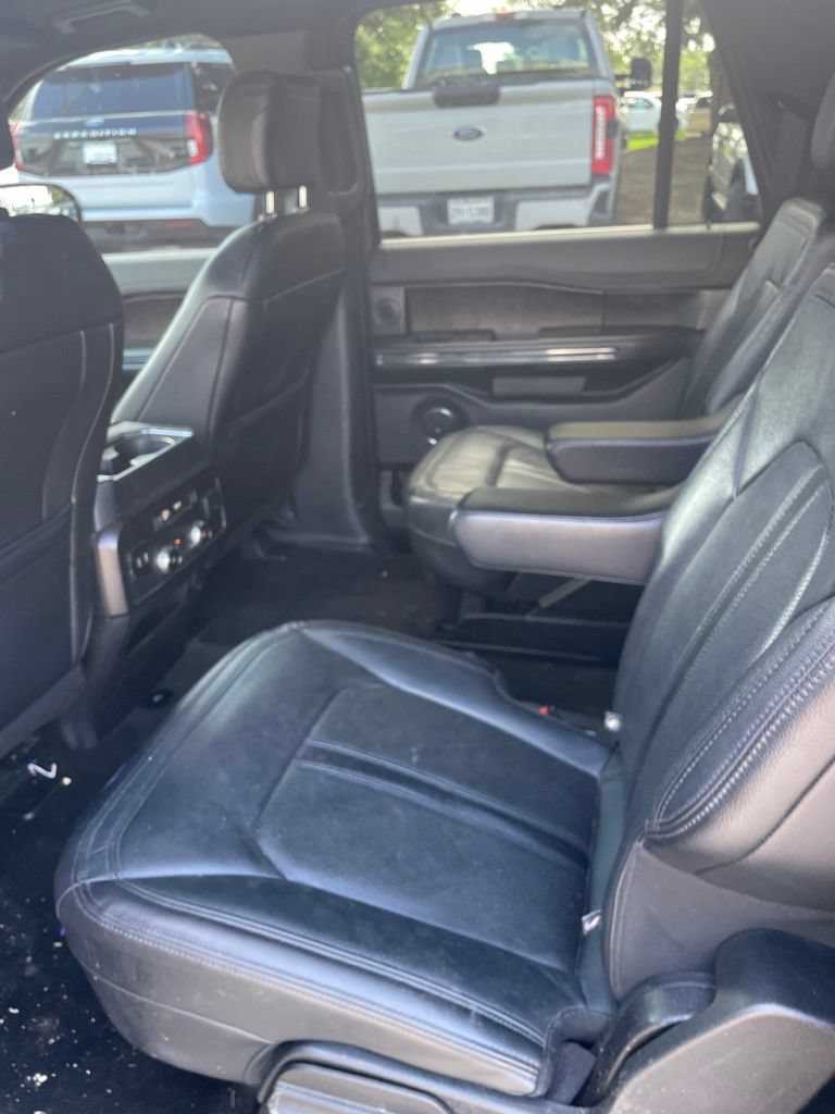 Used 2019 Ford Expedition Max Limited w/ Equipment Group 301A RWD image 15