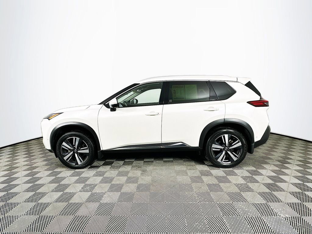 Certified 2023 Nissan Rogue Platinum image 7