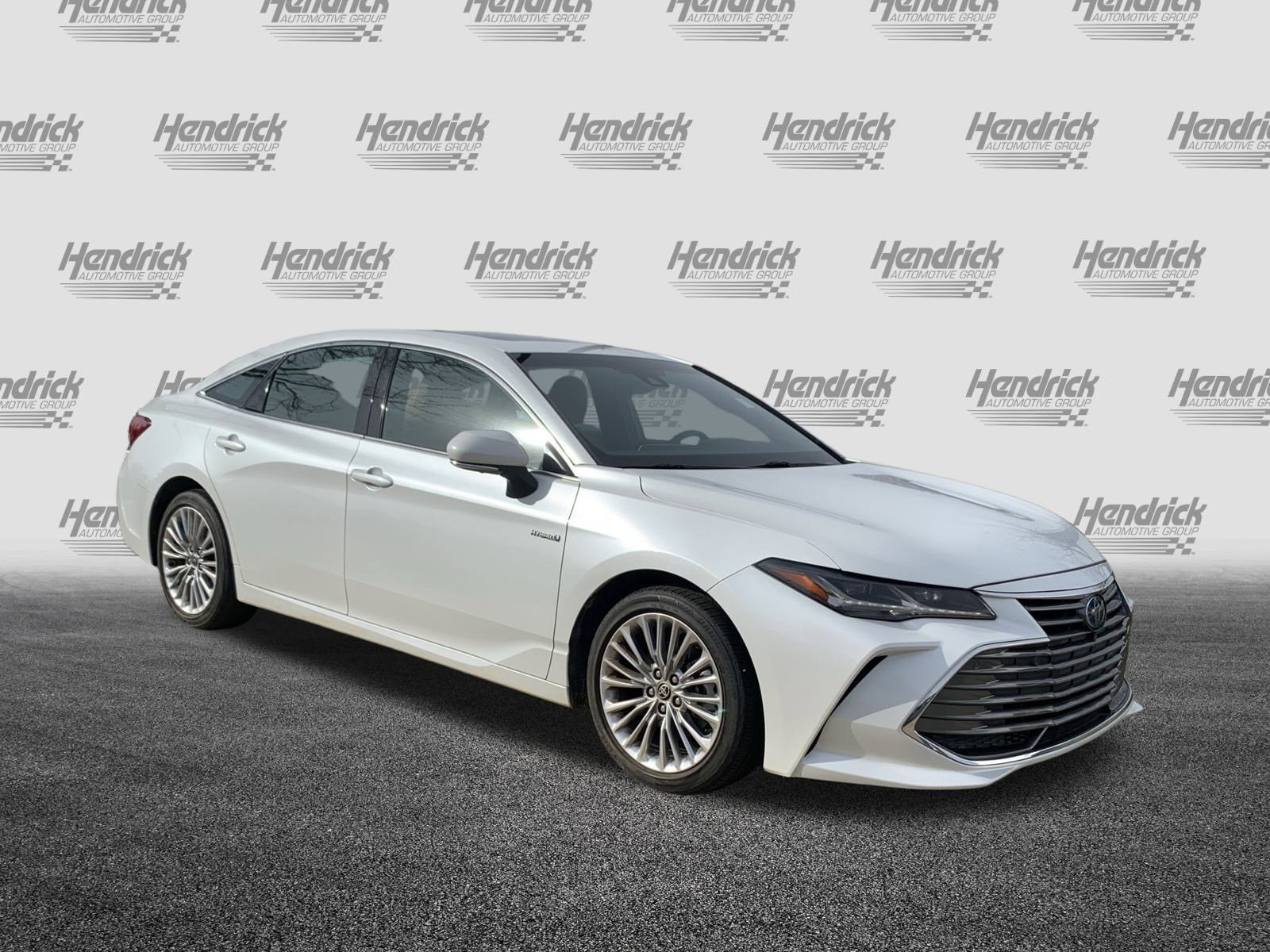 Used 2021 Toyota Avalon Limited w/ Advanced Safety Package image 2