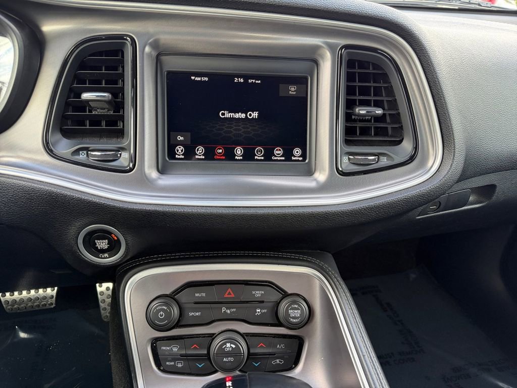 Used 2022 Dodge Challenger R/T w/ Blacktop Package image 20