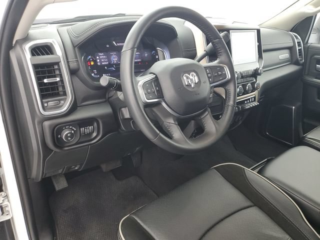 Used 2024 RAM 2500 Laramie w/ Safety Group AWD/4WD image 19