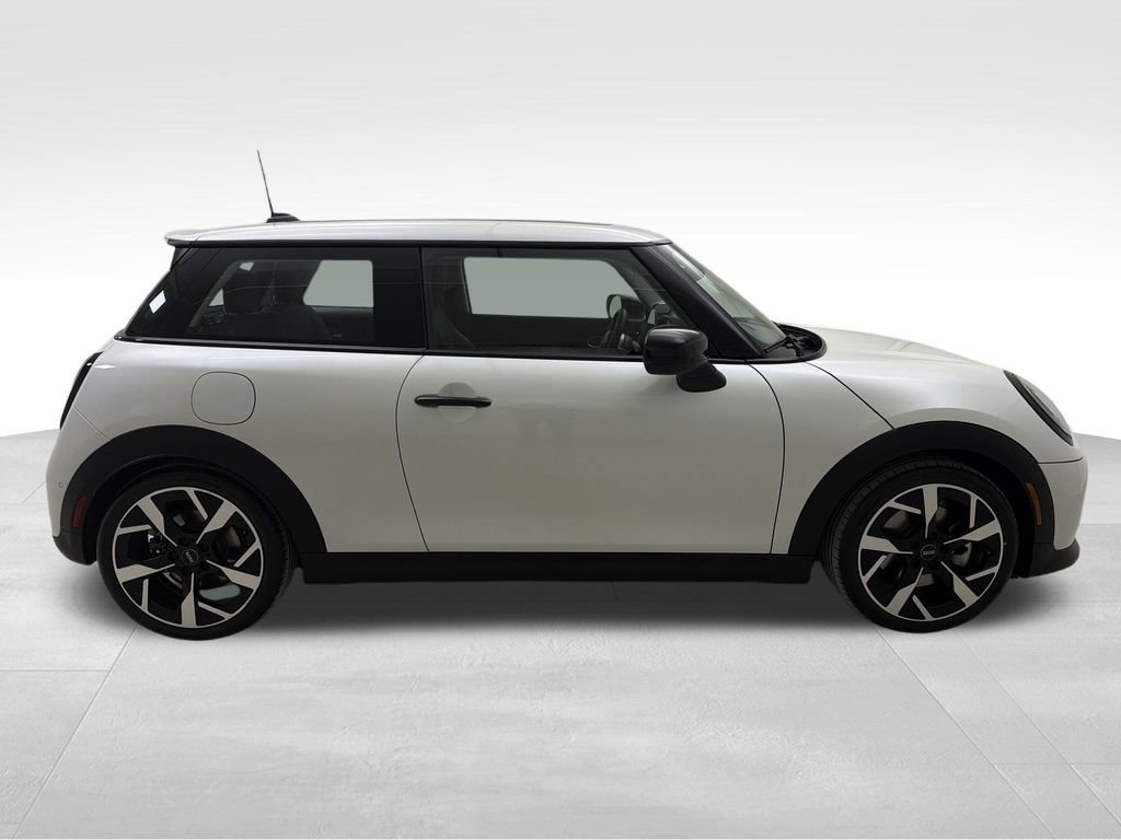 Certified 2025 MINI Cooper S image 10