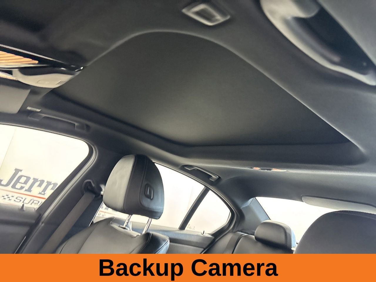 Used 2025 BMW 330i xDrive Sedan AWD/4WD image 10