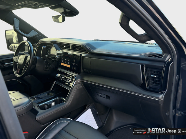Used 2024 GMC Sierra 2500 AT4X AWD/4WD image 17