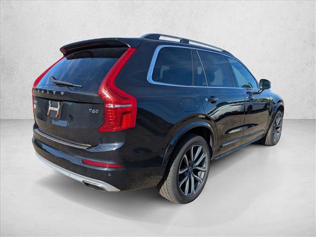 Used 2017 Volvo XC90 T6 Momentum w/ Vision Package AWD/4WD image 5