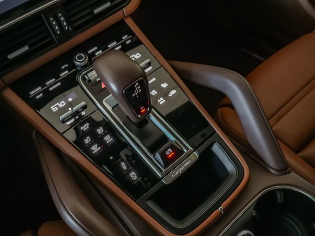 Certified 2023 Porsche Cayenne GTS image 23
