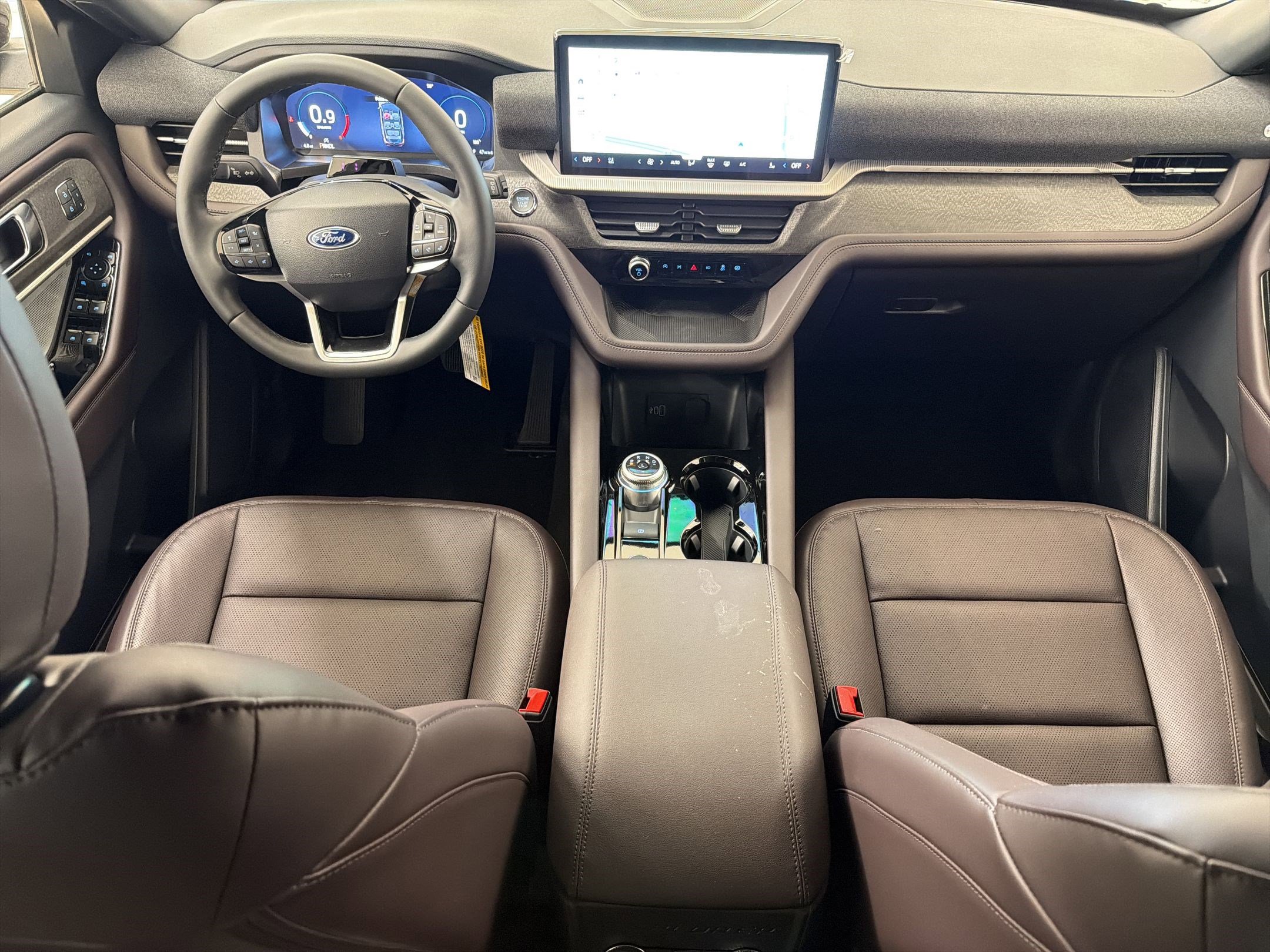 New 2026 Ford Explorer Platinum image 15