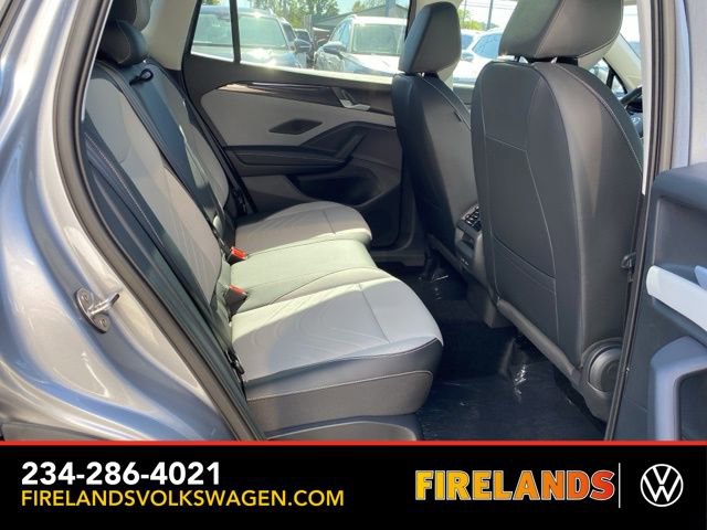 New 2025 Volkswagen Tiguan SE image 52