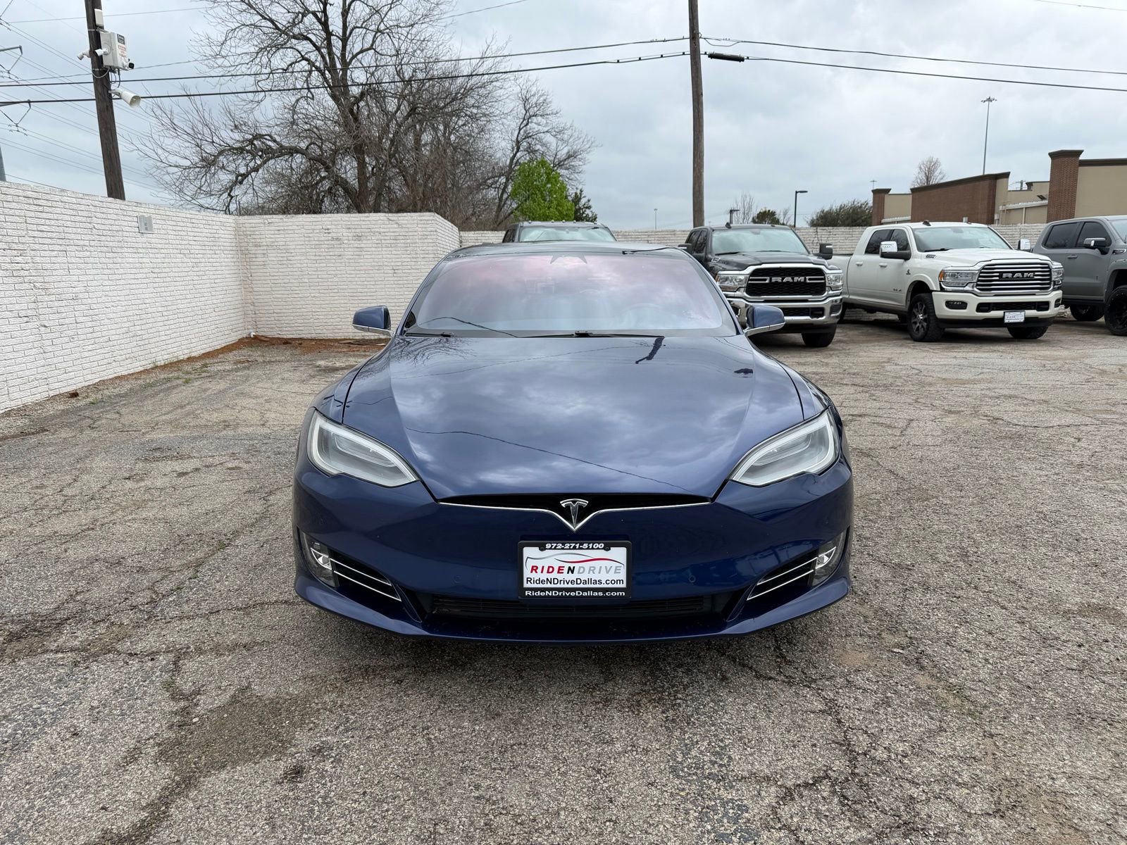Used 2020 Tesla Model S Long Range image 10