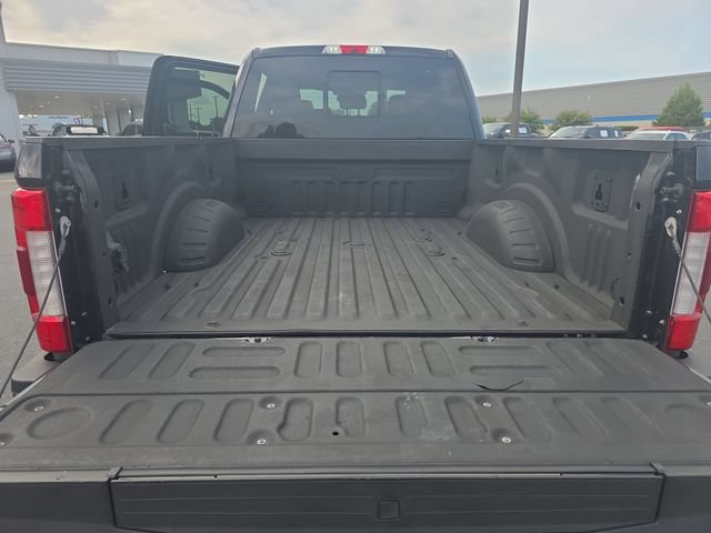 Used 2019 Ford F250 Platinum w/ Platinum Ultimate Package AWD/4WD image 13