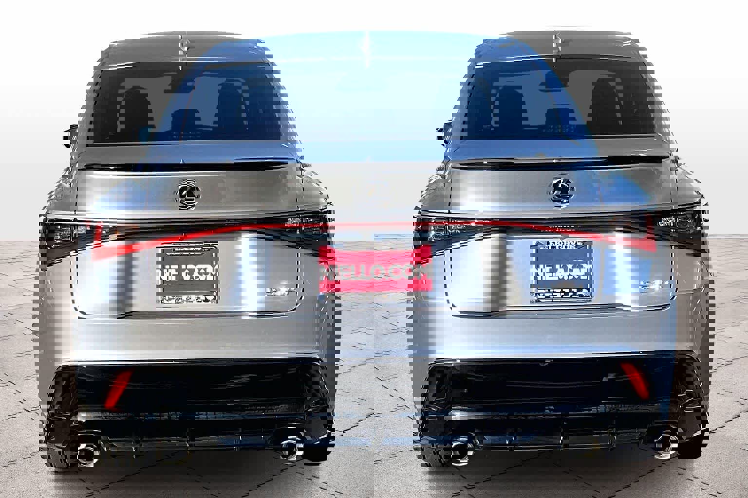 Used 2025 Lexus IS 300 F Sport image 7