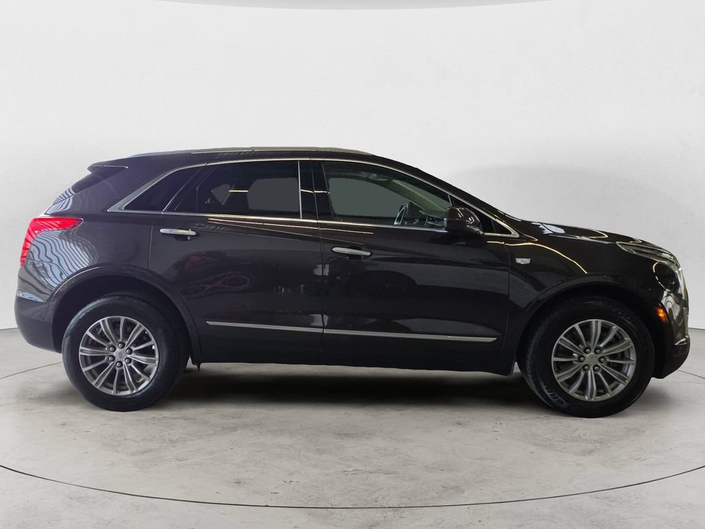 Used 2018 Cadillac XT5 Luxury w/ Driver Awareness Package AWD/4WD image 4