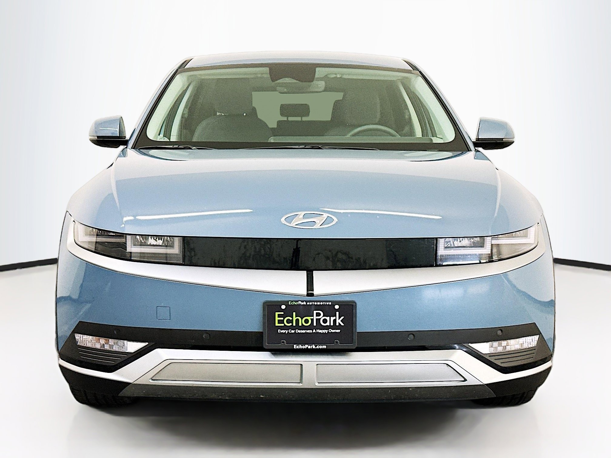 Used 2024 Hyundai Ioniq 5 SEL image 2