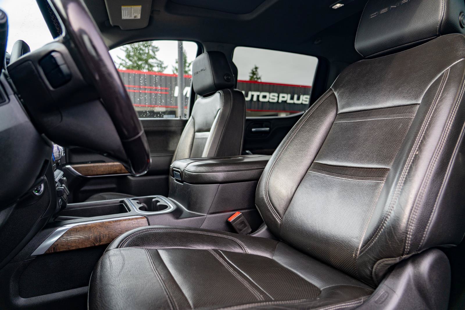 Used 2020 GMC Sierra 1500 Denali w/ Denali Ultimate Package AWD/4WD image 18