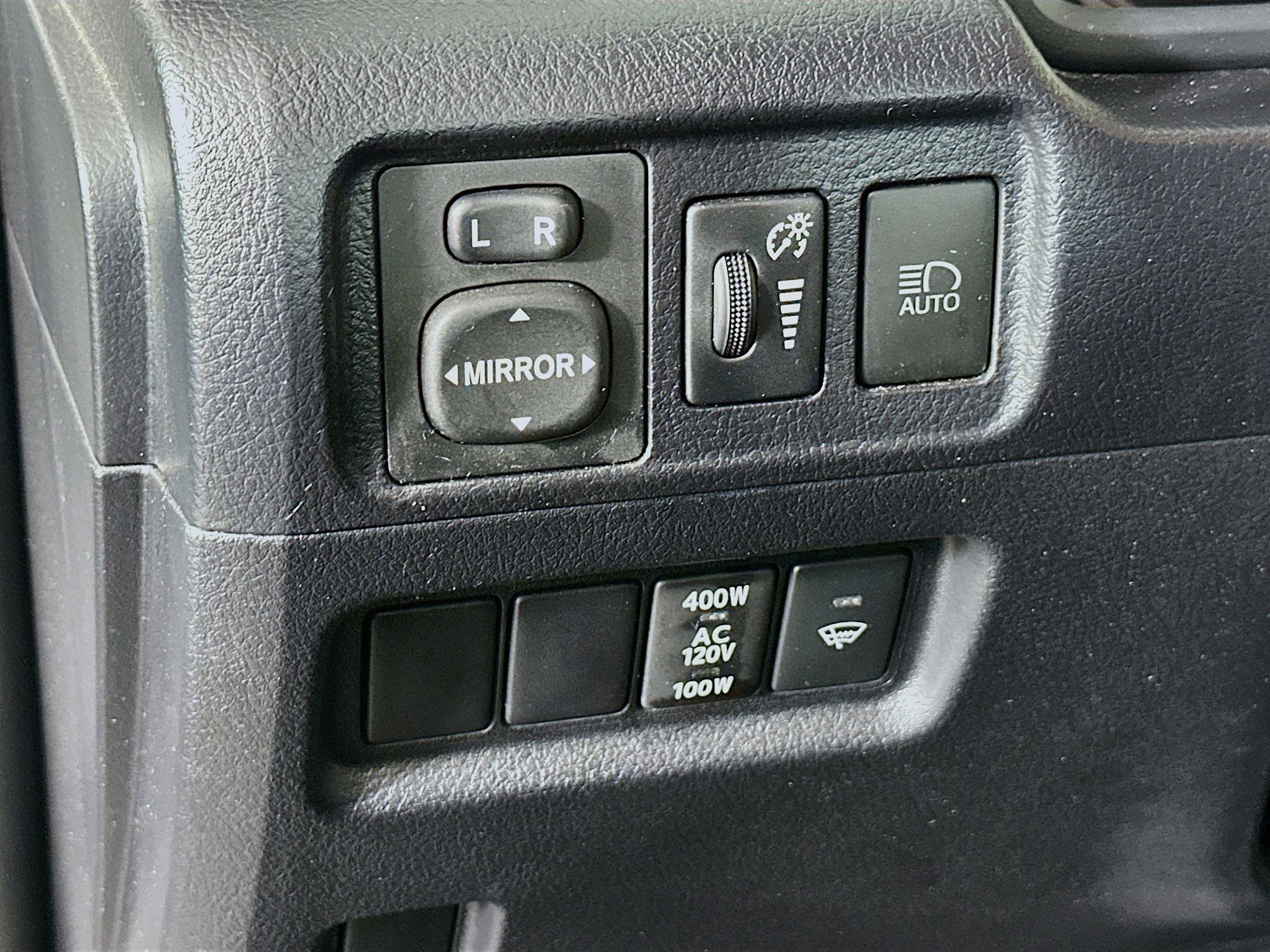 Used 2024 Toyota 4Runner TRD Off-Road Premium image 17