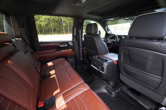 Used 2024 GMC Sierra 2500 Denali Ultimate image 30