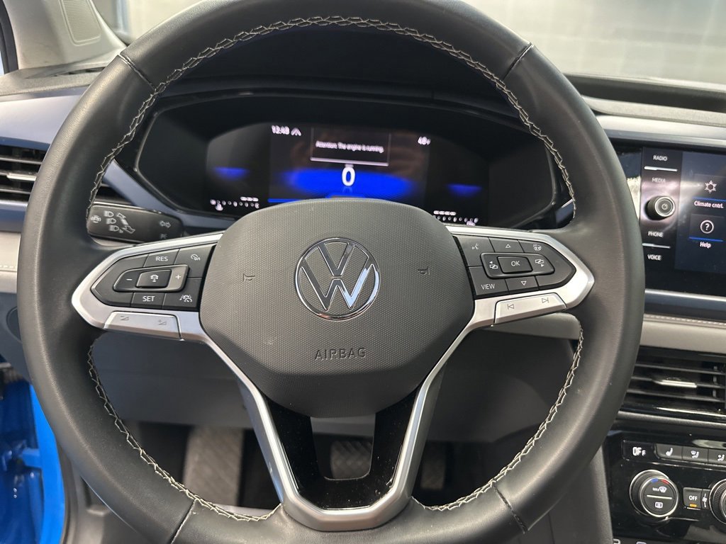 Used 2024 Volkswagen Taos SE image 37