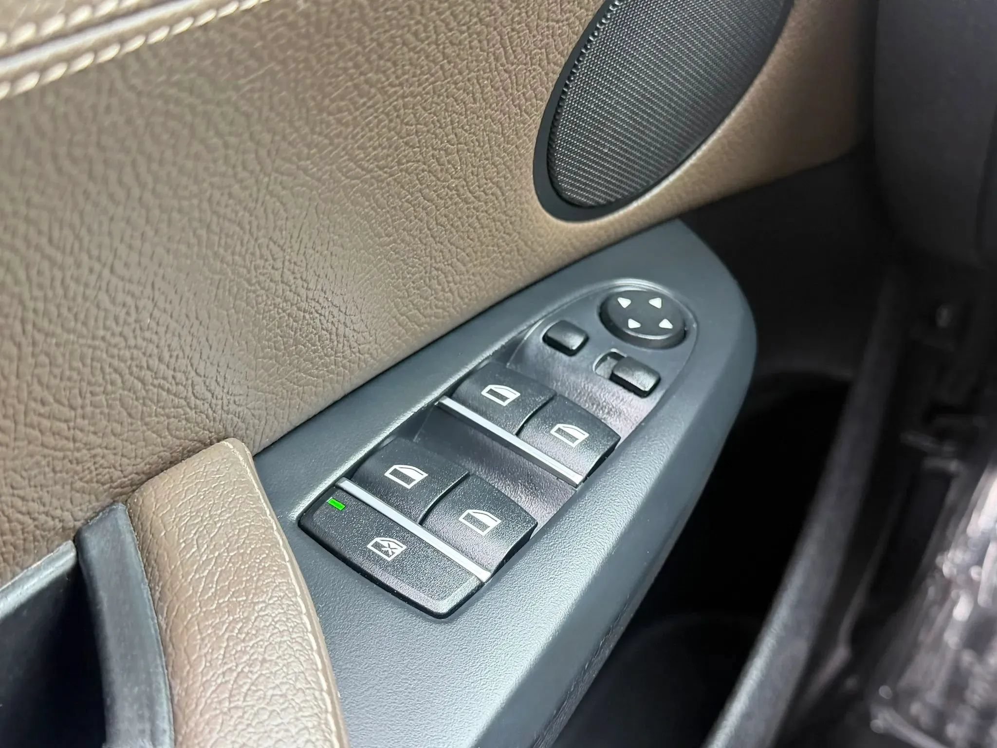 Used 2013 BMW X3 xDrive28i w/ Premium Pkg AWD/4WD image 36