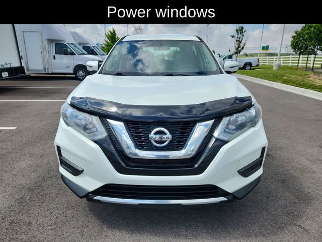 Used 2017 Nissan Rogue S FWD video 2