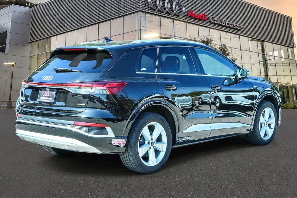Used 2024 Audi Q4 e-tron Premium AWD/4WD image 6