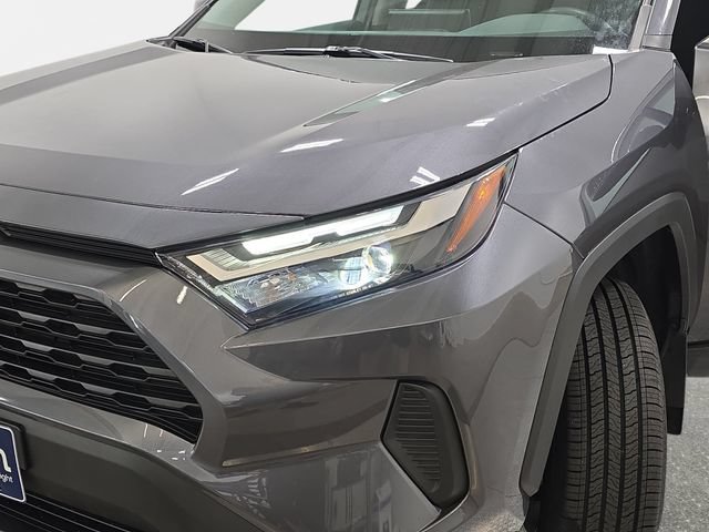 Certified 2024 Toyota RAV4 LE AWD/4WD image 26