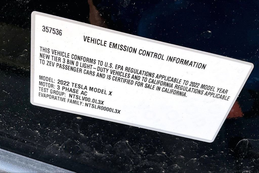 Used 2022 Tesla Model X Plaid image 29