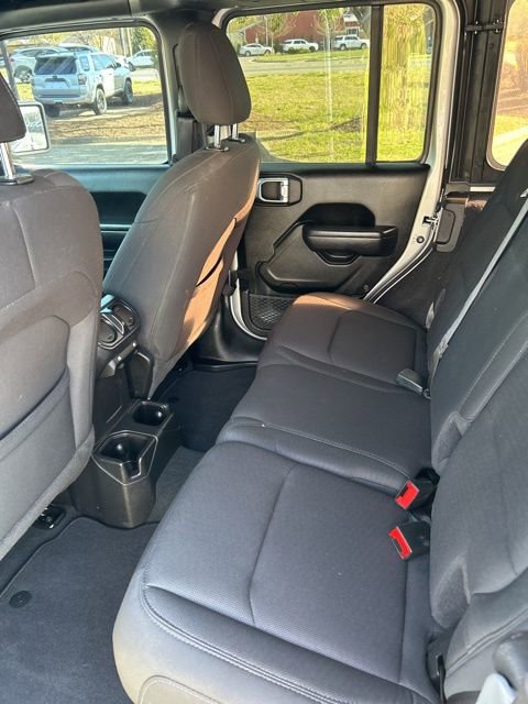 Used 2022 Jeep Wrangler Unlimited Sport image 6