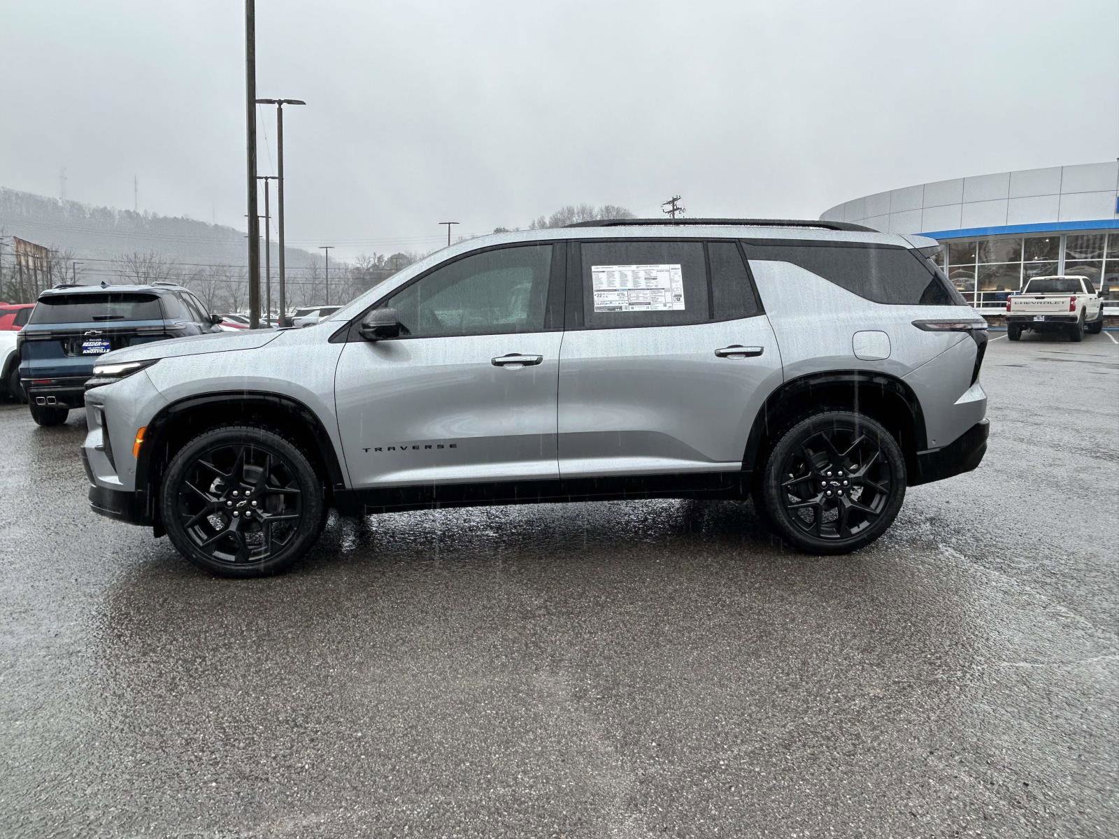New 2026 Chevrolet Traverse RS image 6