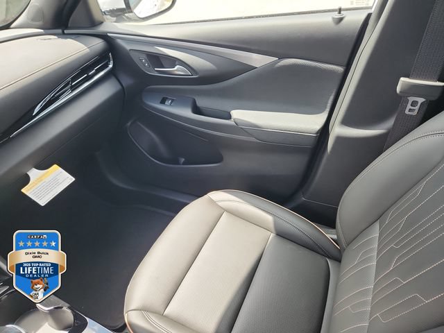 New 2026 Buick Envista Avenir FWD image 14