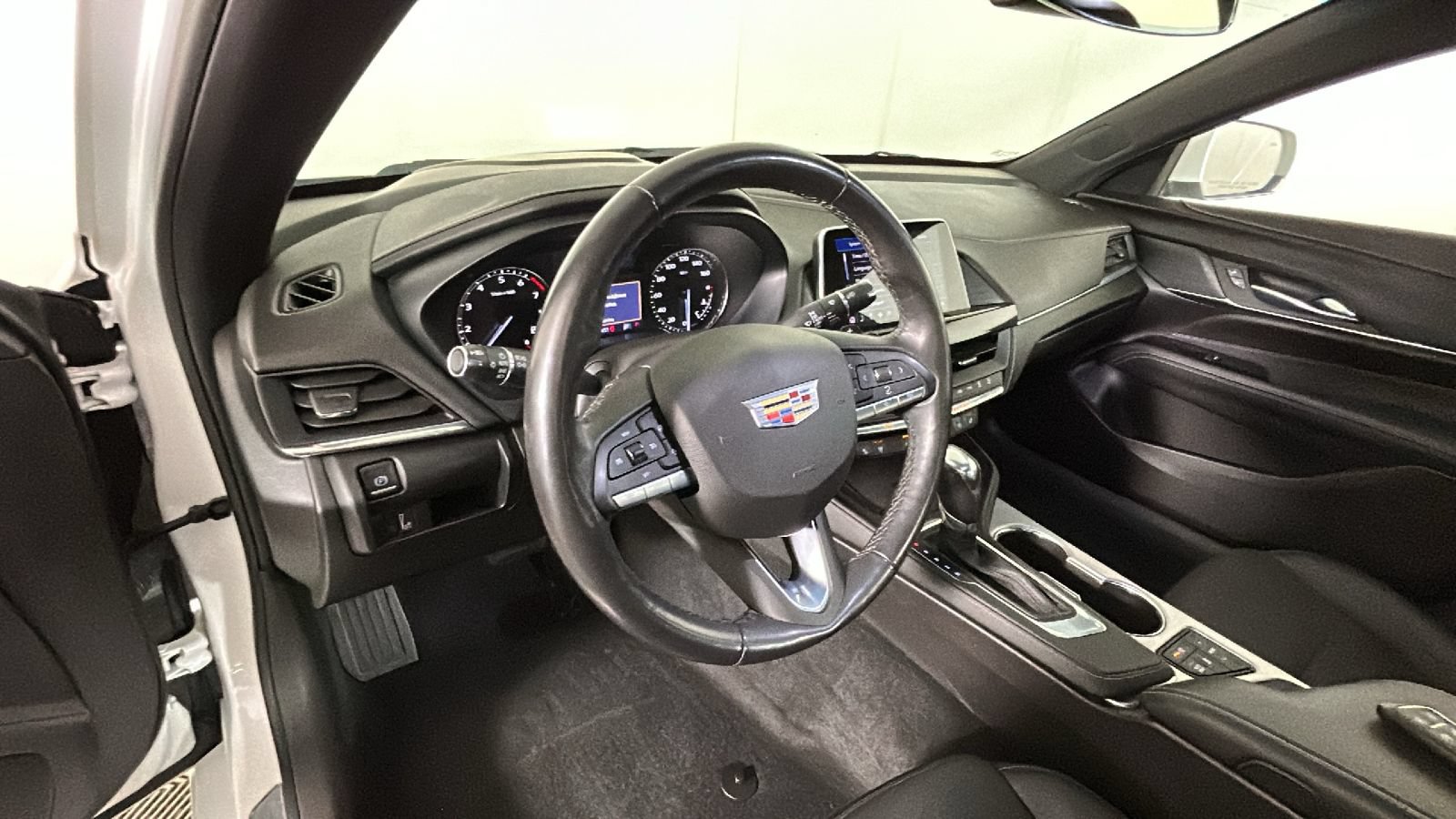 Used 2022 Cadillac CT4 Premium Luxury w/ Climate Package AWD/4WD image 16