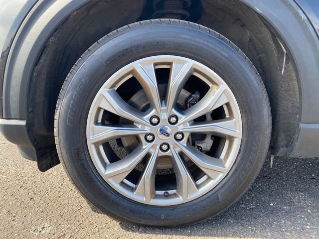 Used 2021 Ford Explorer Limited image 23