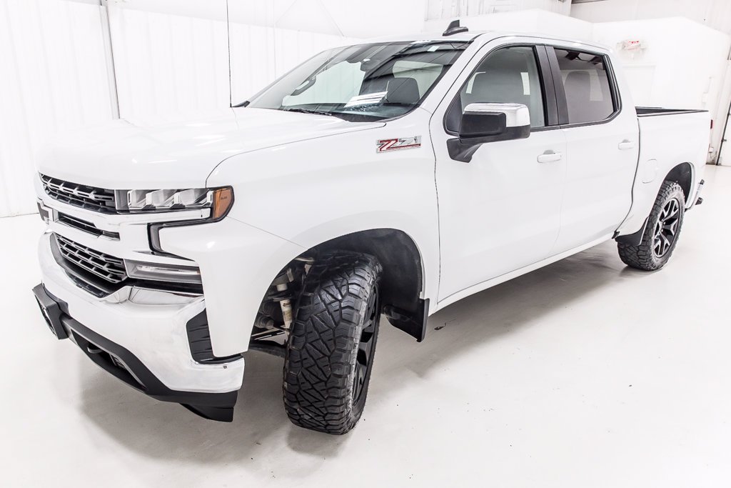 Used 2019 Chevrolet Silverado 1500 LT w/ All-Star Edition AWD/4WD image 2