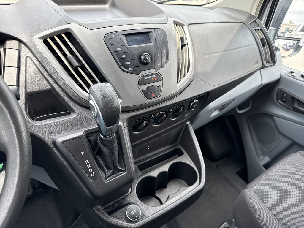 Used 2019 Ford Transit 250 130 Low Roof w/ Exterior Upgrade Package RWD image 18