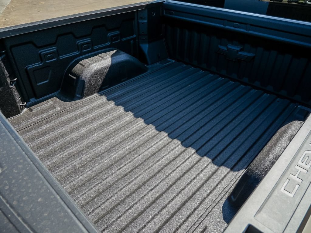New 2026 Chevrolet Silverado 1500 High Country AWD/4WD image 13