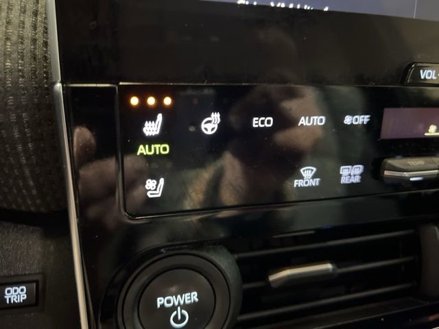 Certified 2023 Subaru Solterra AWD image 36