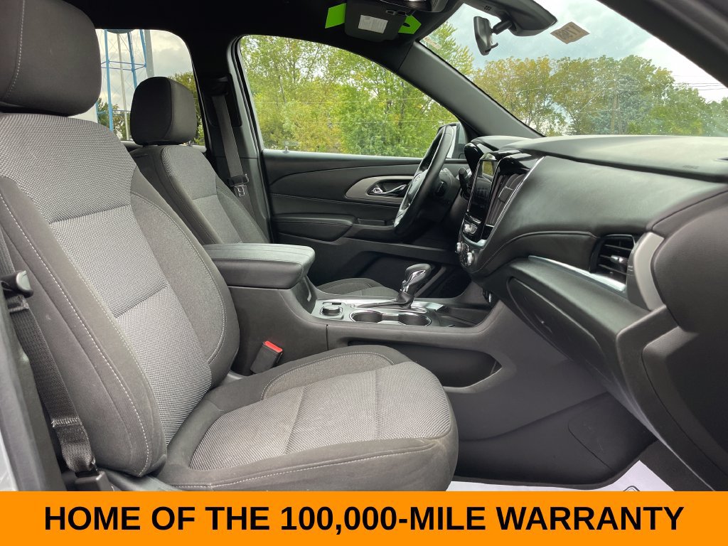 Used 2023 Chevrolet Traverse LT AWD/4WD image 28
