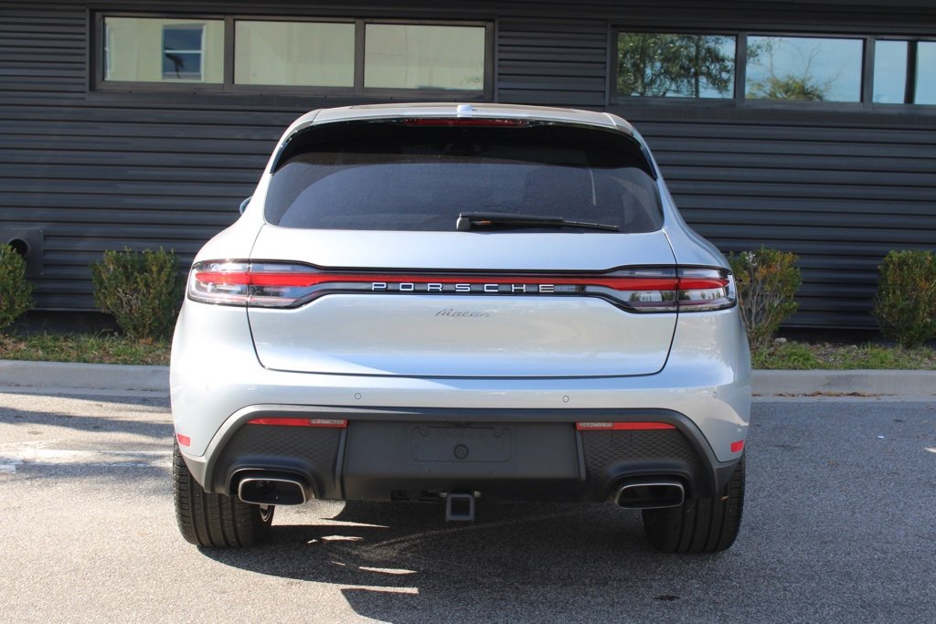 Used 2025 Porsche Macan image 6