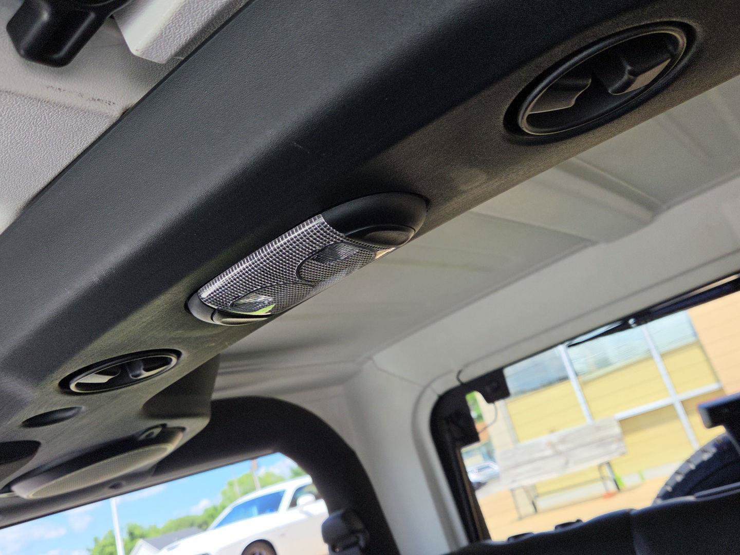 Used 2014 Jeep Wrangler Sahara AWD/4WD image 30