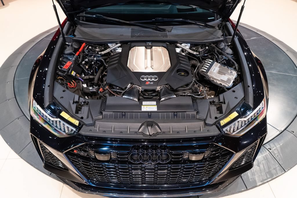 Used 2021 Audi RS 6 AWD/4WD image 20