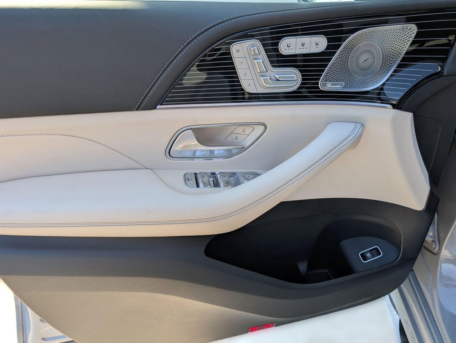 New 2025 Mercedes-Benz GLE 63 AMG S image 12