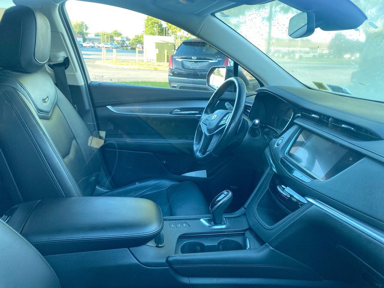 Used 2019 Cadillac XT5 Premium Luxury AWD/4WD image 4