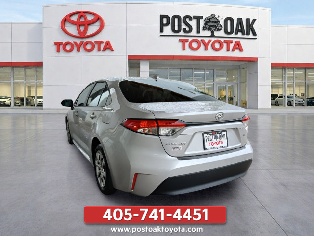 New 2027 Toyota Corolla LE FWD image 4