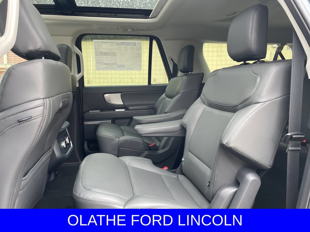 New 2026 Ford Expedition Max Active AWD/4WD image 18