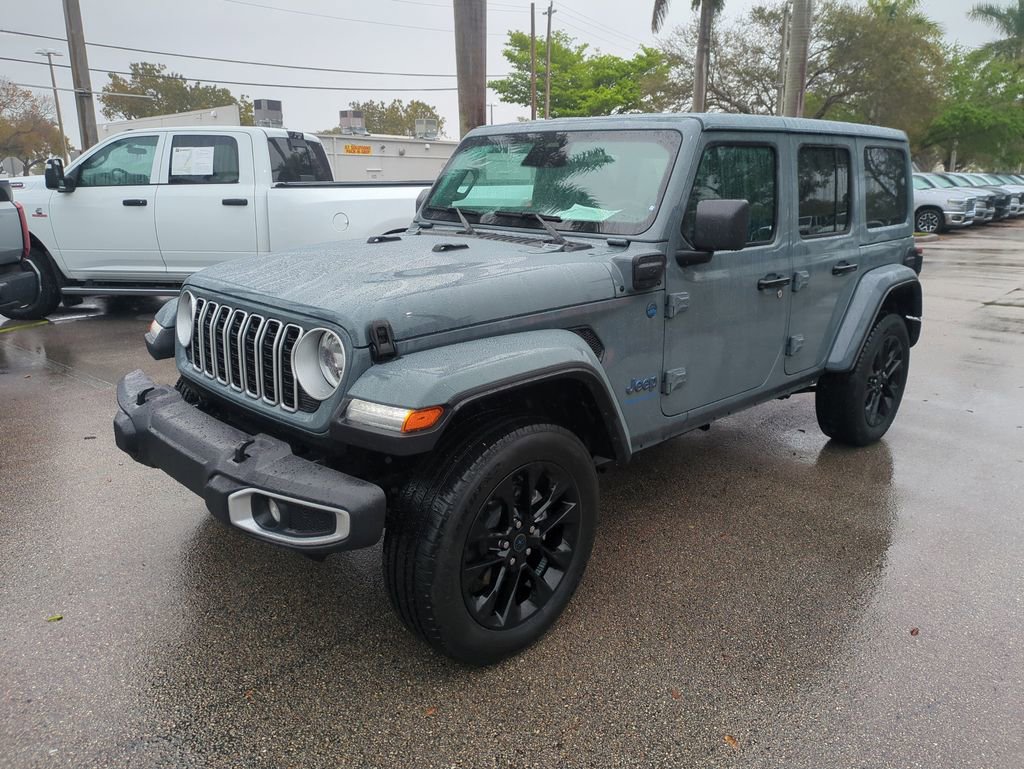 Used 2025 Jeep Wrangler Sahara 4xe w/ Safety Group image 10