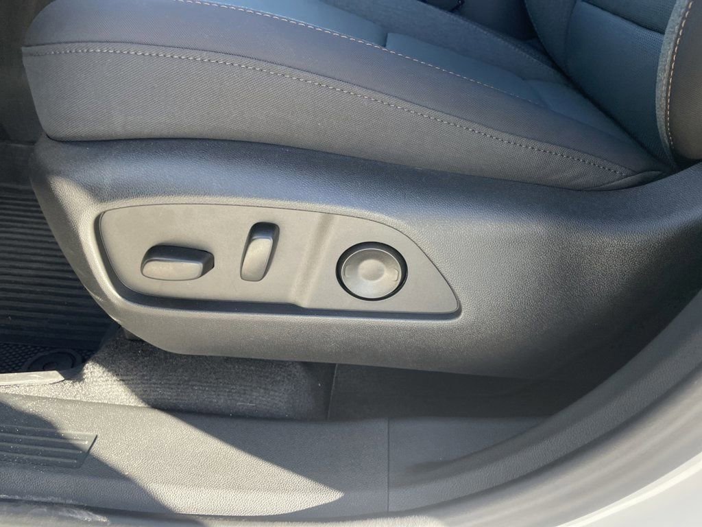 New 2026 GMC Terrain AT4 w/ Convenience Package III image 76