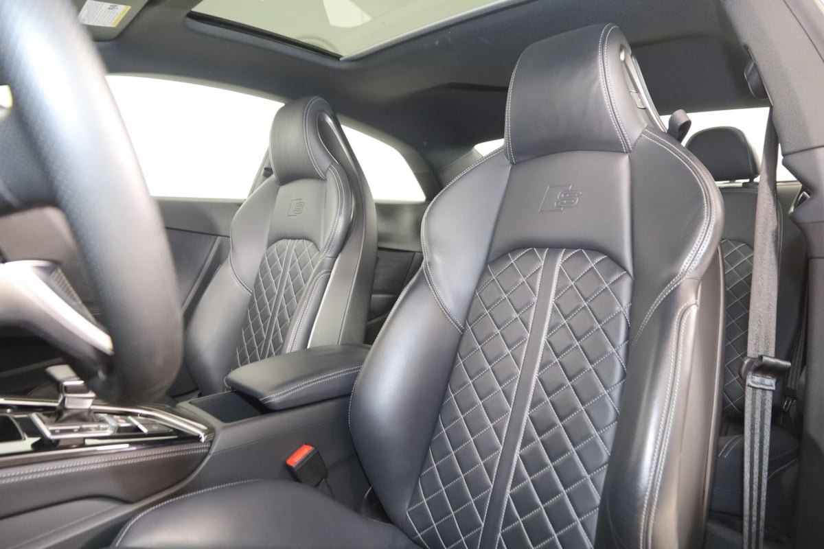 Used 2022 Audi S5 Premium Plus w/ Premium Plus AWD/4WD image 49